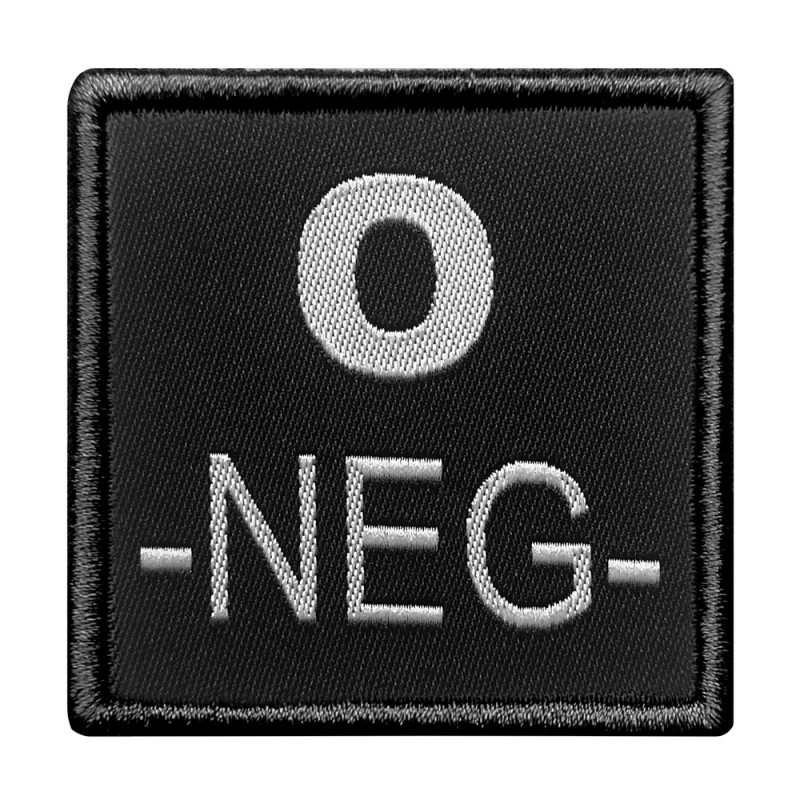 Groupe sanguing O négatif brodé sur tissu noir